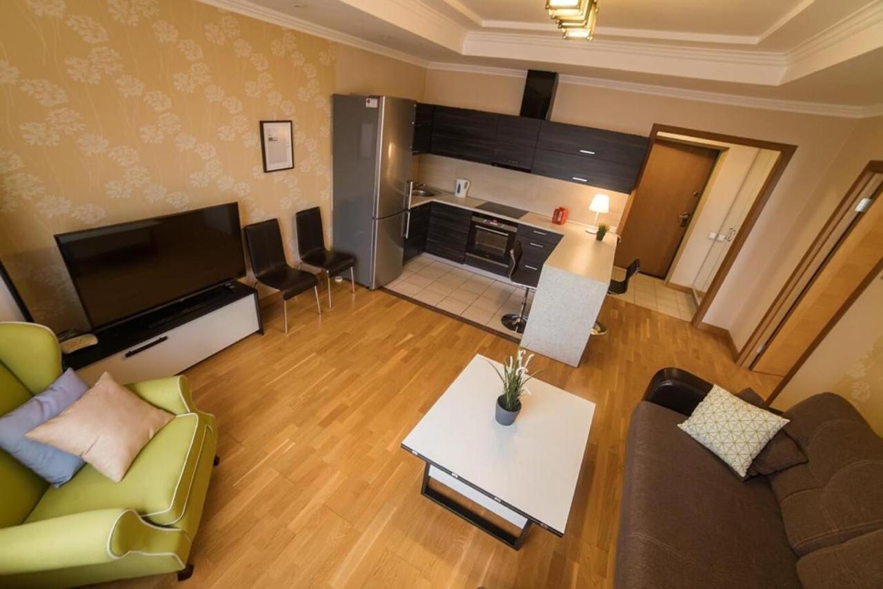 Manica Mega Towers Appartement Alma-Ata Buitenkant foto